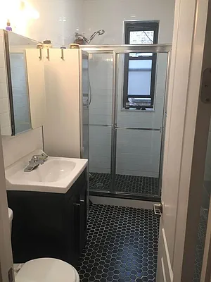 Rented by Greenacre Management | media 26