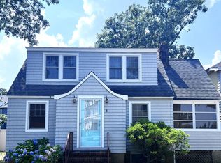 8 Morey Ln, Brick, NJ 08723