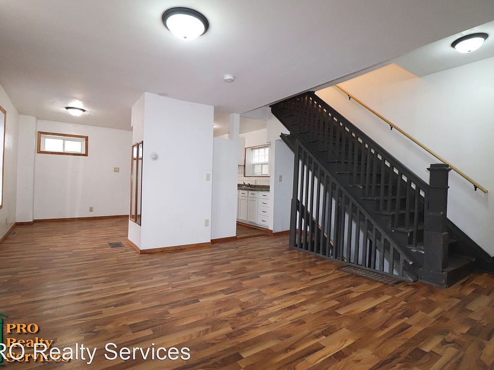 1st image of 1086 Lafond Ave