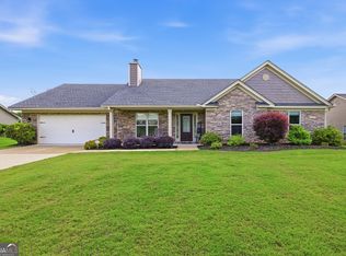 432 Lake Vista Dr, Jefferson, GA 30549