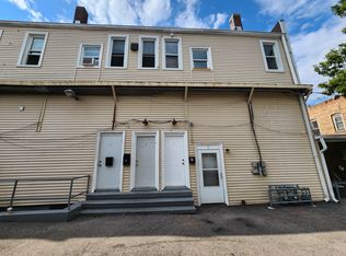 7 National St #7, Elgin, IL 60123