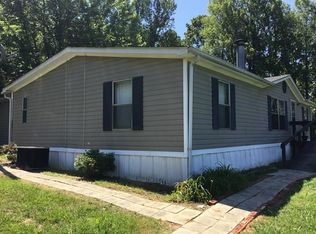 332 Long St, Livingston, TN 38570