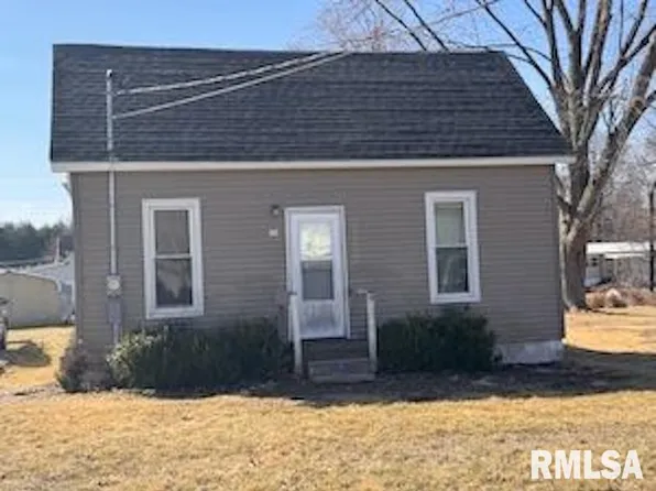 607 W Avenue E Ave, Lewistown, IL 61542