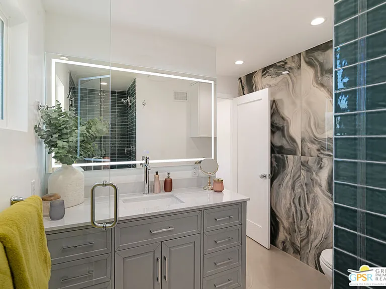 1405 E Tachevah Dr — Photo 21