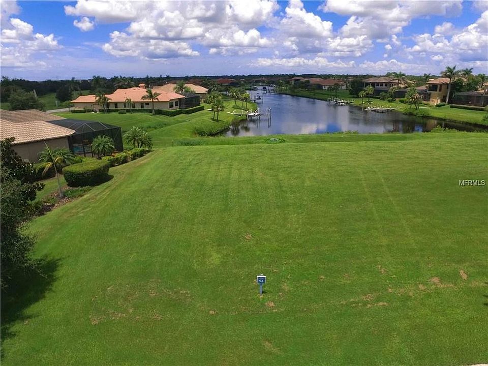 Now includes private dock