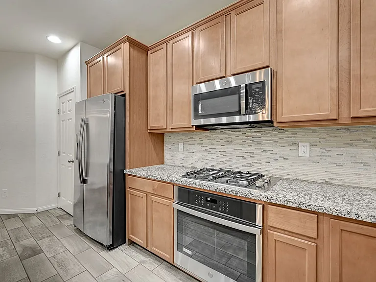 12525 Skylight View St — Photo 12
