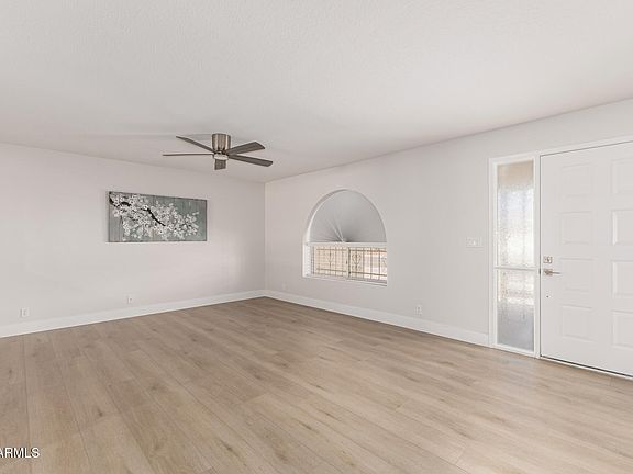 5th image of 4327 E CATALINA Circle