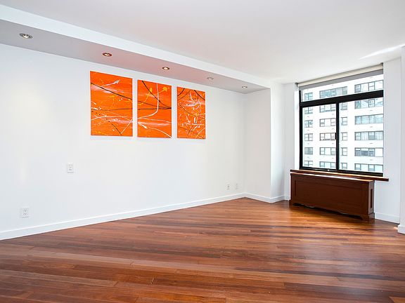 5th image of 400 E 70th St APT 404