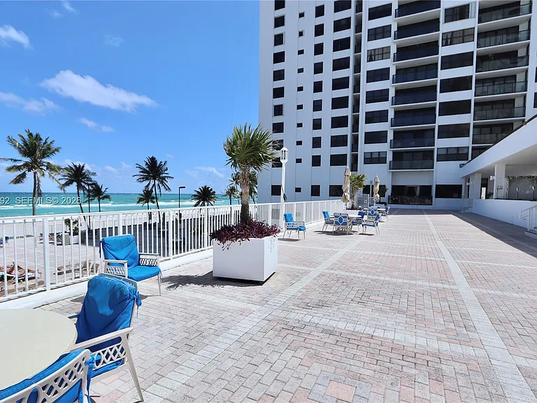 2401 S Ocean Dr #806 — Photo 13