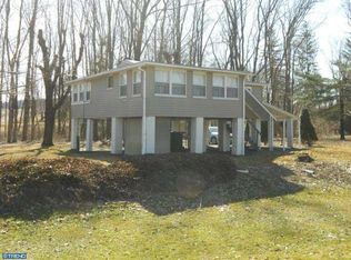 20 Breezy Park Dr, Hamburg, PA 19526