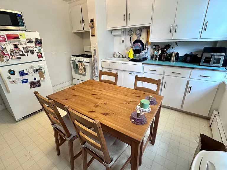 22 Lanark Rd #2 — Photo 3