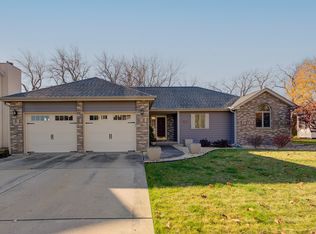 1112 Oxford Ln, Shorewood, IL