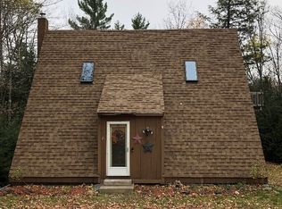 21 Birch Cir, Campton, NH 03223