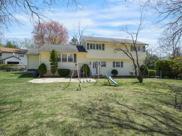 292 Summerhill Rd, East Brunswick Twp., NJ 08816