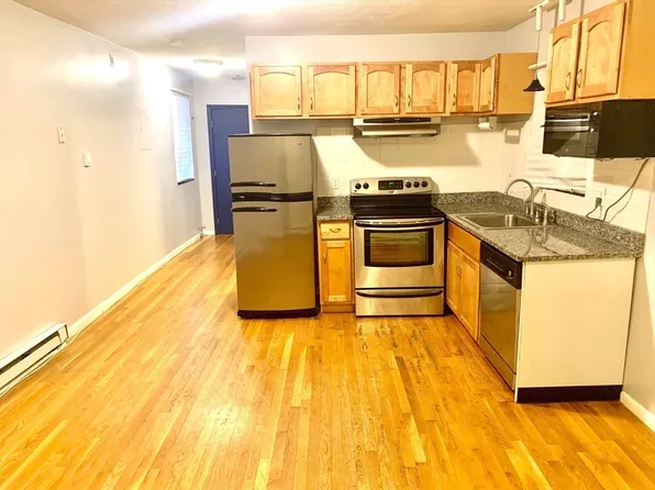 59-59R Salem St #1, Boston, MA 02113