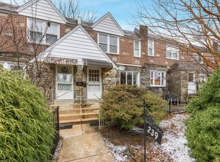 239 S Bayberry Ln, Upper Darby, PA 19082