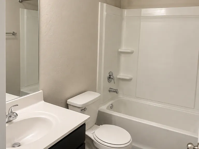 11701 Casey Dr — Photo 5