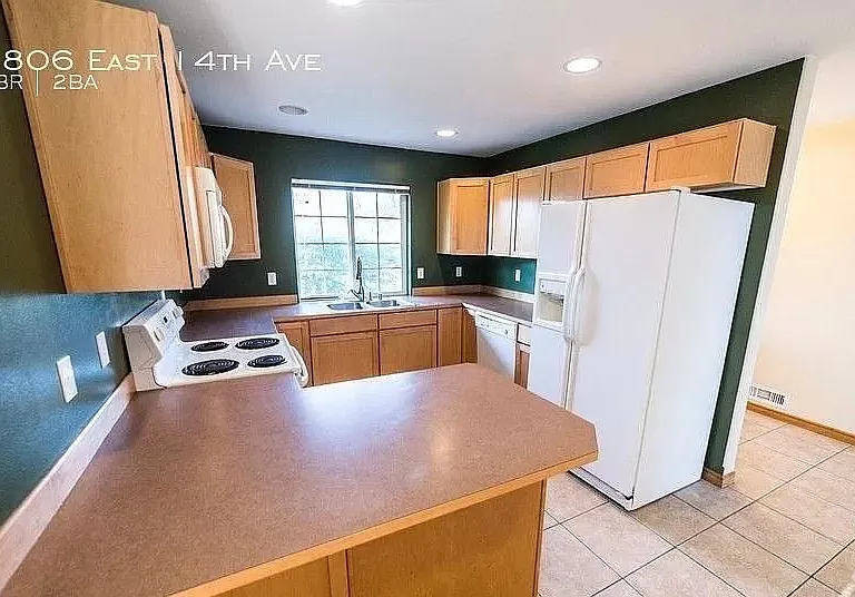 1806 E 14th Ave — Photo 9