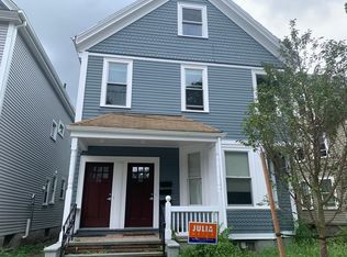 36 Evergreen St FLOOR 3, Jamaica Plain, MA 02130
