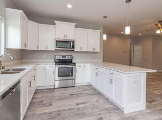 1996 Adams St, Navarre, FL 32566