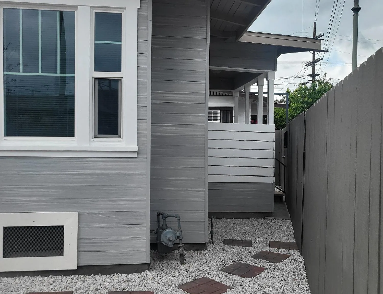166 French Ave — Photo 4