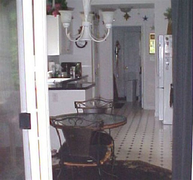 5th image of 17 SUNDANCE Drive