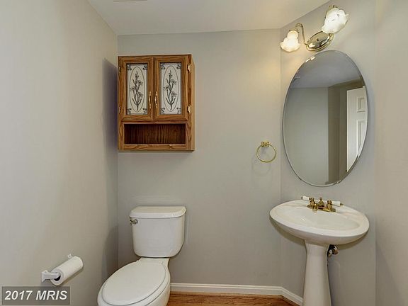 5th image of 18670 Drummond Pl