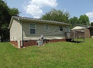 2nd image of 289 Garden Dr