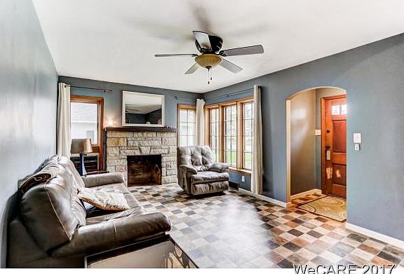 4th image of 1101 Bellefontaine Ave
