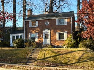 22 Kentbury Way, Bethesda, MD 20814