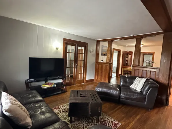 765 S Aurora St APT 1, Ithaca, NY 14850