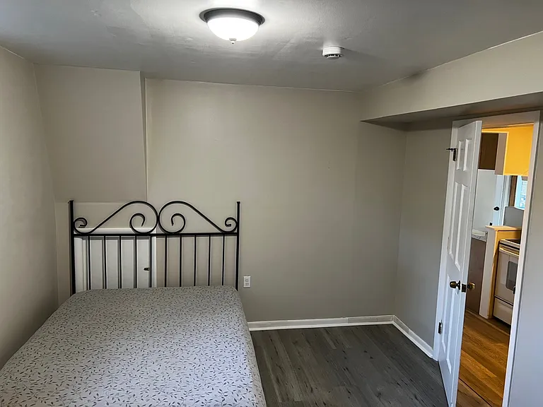 314 Morven Park Ct NW — Photo 11