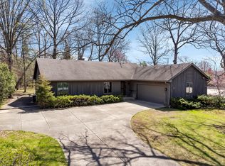 34017 N Lakeside Dr, Grayslake, IL 60030