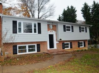 3009 School St, Alexandria, VA 22303