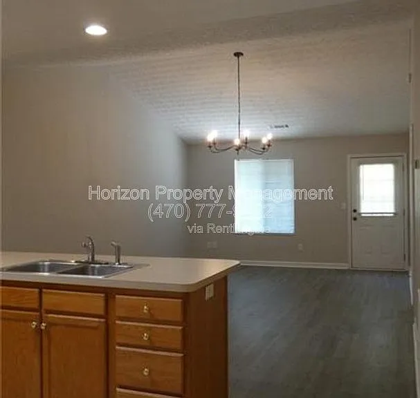 3993 Hidden Hollow Dr — Photo 5