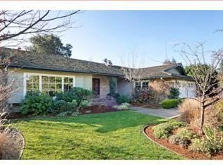 28 Carriage Ct, Los Altos, CA 94022