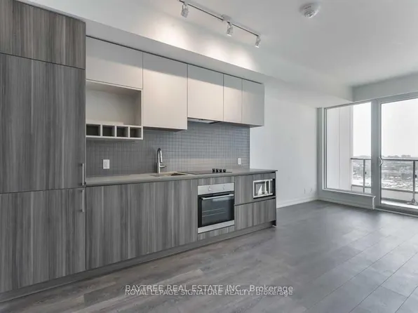 5 Buttermill Ave, Vaughan, ON