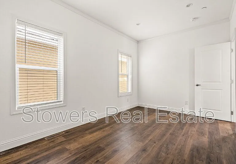 144 Larkwood Cir — Photo 16