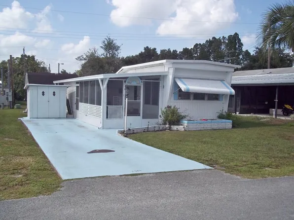 6329 Connecticut St #6329, Zephyrhills, FL 33542