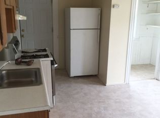258 Church St #1, Whitinsville, MA 01588