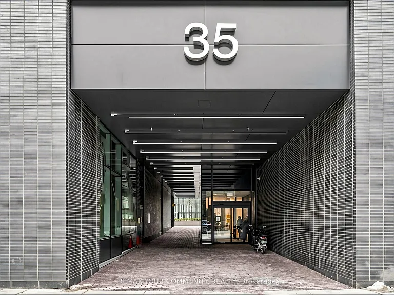 35 Parliament St #2504 — Photo 2