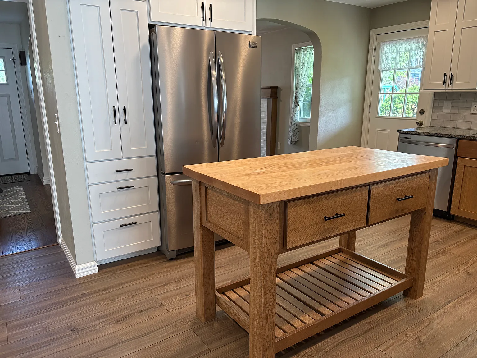 4 bed, 1850 sqft, $2,300 — Photo 4