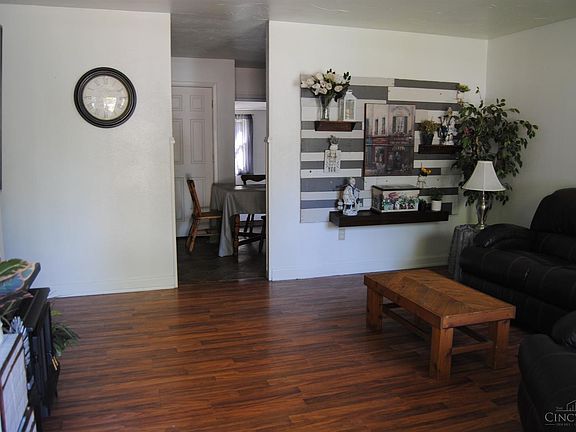 4th image of 328 Westfield Dr