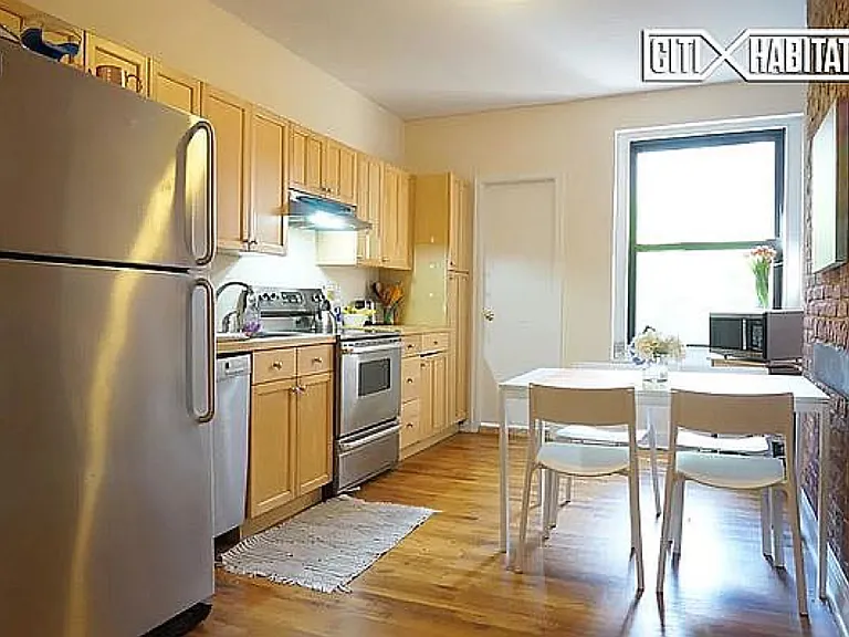 517 2nd Ave #2 — Photo 13