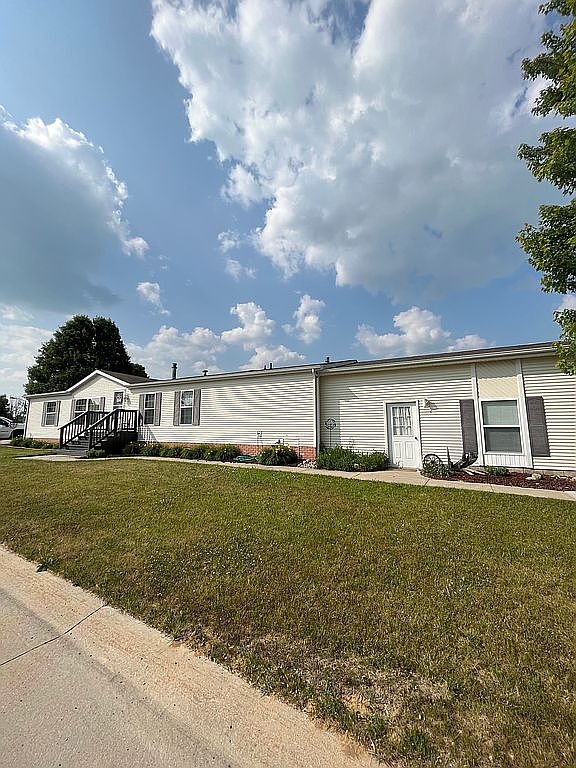 103 Twin Oaks Dr, Lapeer, MI 48446 Zillow