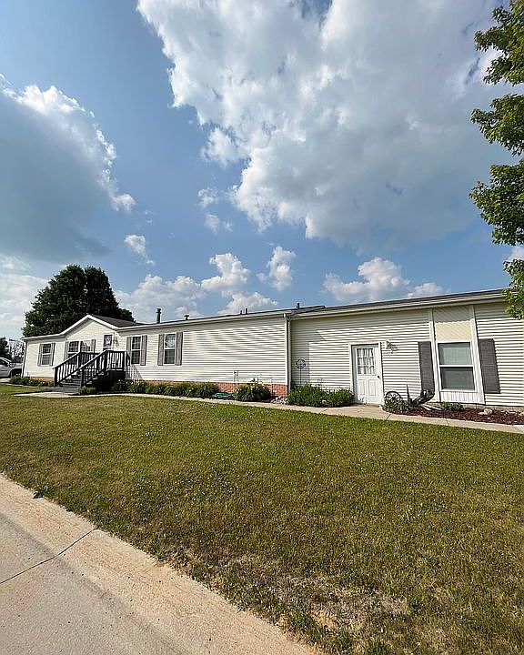 103 Twin Oaks Dr, Lapeer, MI 48446 Zillow