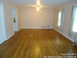 2nd image of 506 Brooks Ave