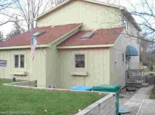 1936 Nacona, Commerce Township, MI 48382