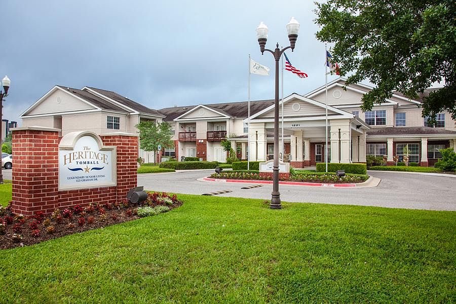1st image of 1221 Graham Dr #Yp6nvpdbs