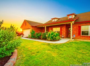 15923 White Cap Dr, Lytle, TX 78052